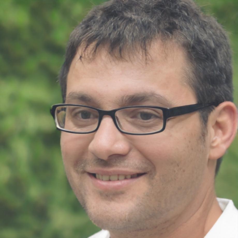 Portrait de Marc Rousseau, Directeur des Partenariats Stratégiques